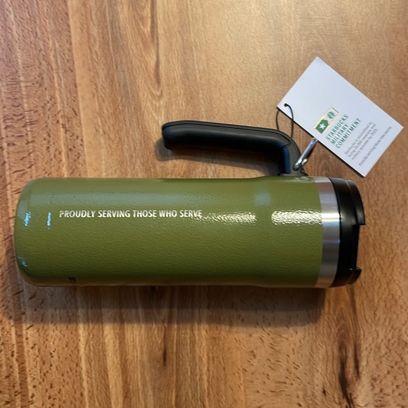 Starbucks Military Stanley - Picture 3 of 5